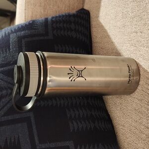 Hydro Flask 18oz Insulated Bottle